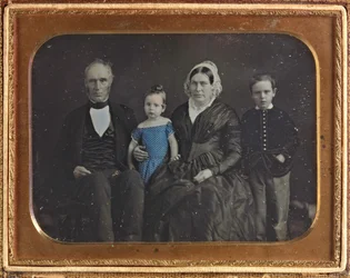 Desconocido, EE.UU. - La Madre, el Padre y la Familia de la Sra. Stanford